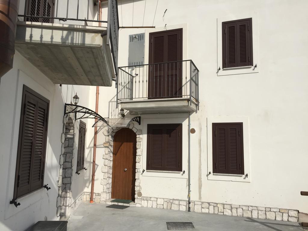 Villa Santa Maria Santa Maria del Molise Exterior foto